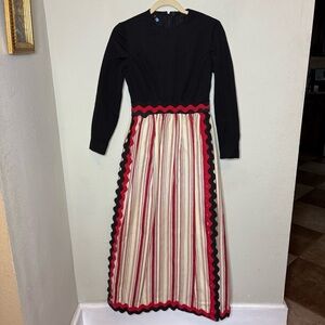 1960s Black and Red Pleated A-Line Dress with Long Sleeves XS